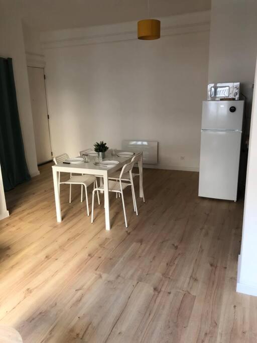 T3 Refait A Neuf, Lumineux Et Confortable Apartment Toulon