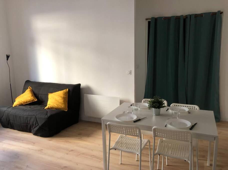 T3 Refait A Neuf, Lumineux Et Confortable Toulon