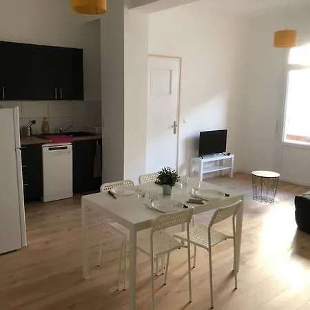 T3 Refait A Neuf, Lumineux Et Confortable Toulon Exterior foto